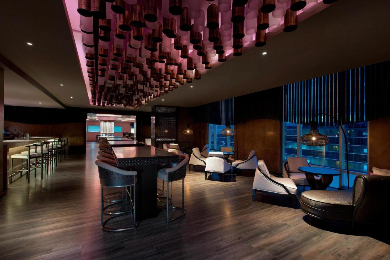 Sheraton Hyderabad Hotel Екстер'єр фото